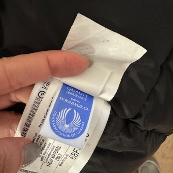 Canada Goose Kensington Parka - Picture 7 of 15